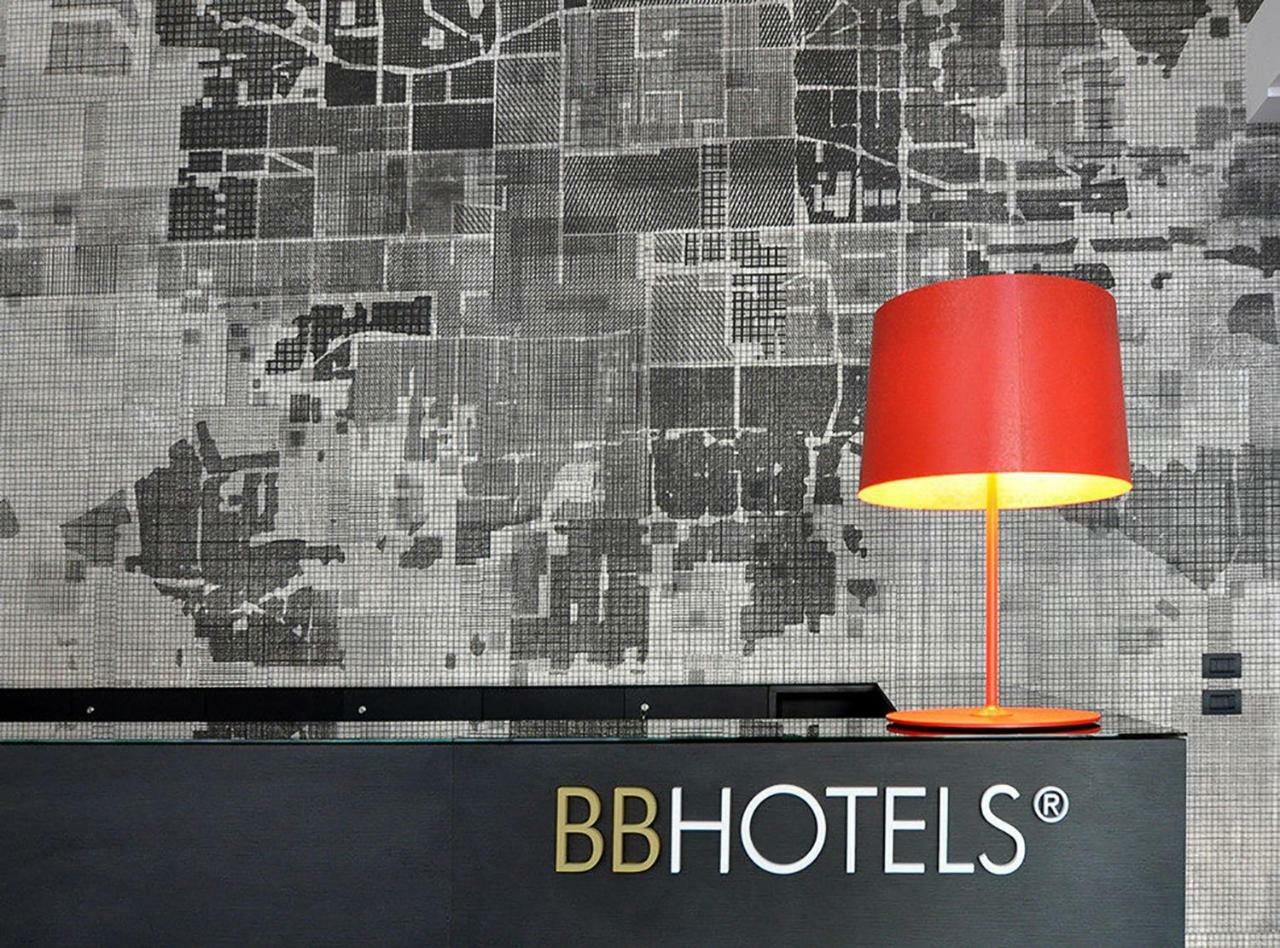 Bb Hotels Smarthotel Milano Linate Exterior foto